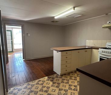 GOOD LOCATION - Photo 4