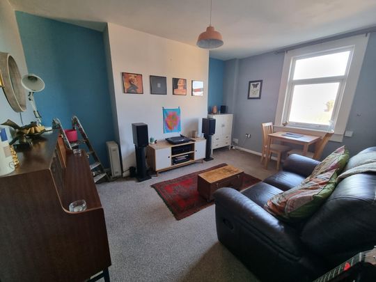 Brockhurst Road, Gosport - Photo 1