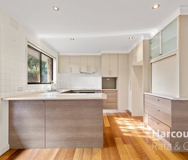 Spacious 3-Bedroom Home in Mill Park - Photo 5