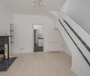 25 Wansbeck Street, Belfast, BT9 5FQ - Photo 2