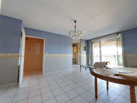 Location appartement 2 pièces - 49m² à L'isle-d'abeau (38080) - Photo 4