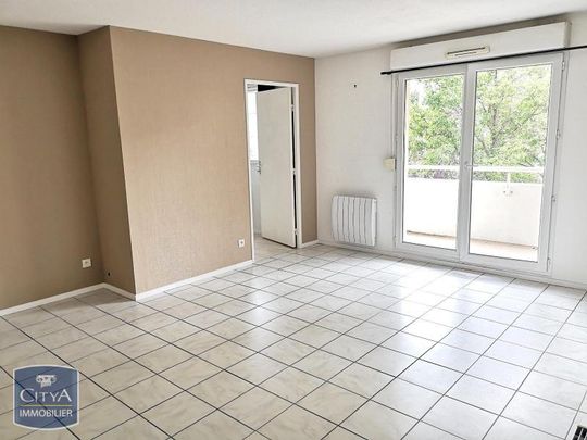 Location Appartement 2 pièces 54m² SOTTEVILLE LES ROUEN 76300 - Photo 1