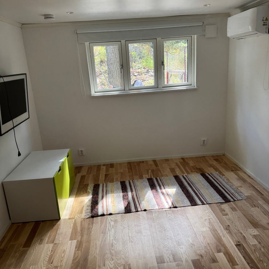 Fållbrunnavägen, Västerhaninge - Photo 1