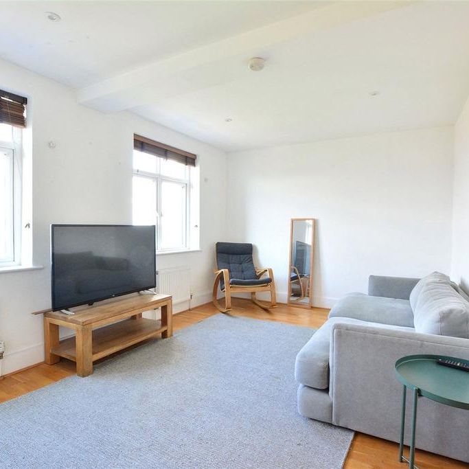 3 bedroom apartment to rent - Photo 1