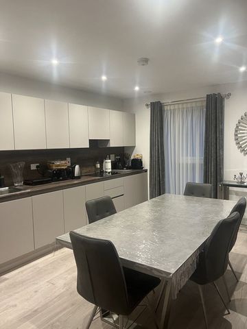 4 Bed Flat, Eider Apartments, NW9 - Photo 5