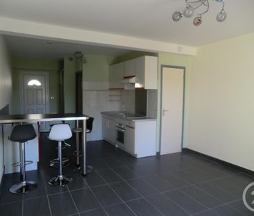 Location Appartement 3 pièces 60m² BRIVE LA GAILLARDE 19100 - Photo 3