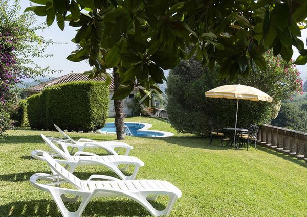 Luxury Villa for rent in Gondomar, Spain