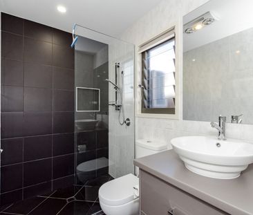 A Beautiful Home with a View to Match - Photo 5
