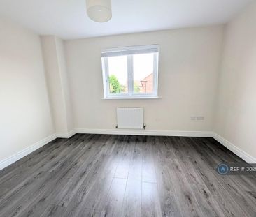 3 bedroom terraced house to rent - Photo 5