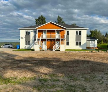 Spacieux et lumineux 4 1/2 avec bureau - St-Séverin en Beauce - Photo 2