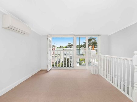 Stunning Three Bedroom Plus Office Terrace House In Surry Hills Best Street - Photo 5
