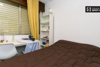 granada, Andalusia 18004