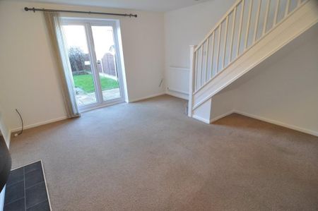 2 bedroom townhouse to rent - Photo 2