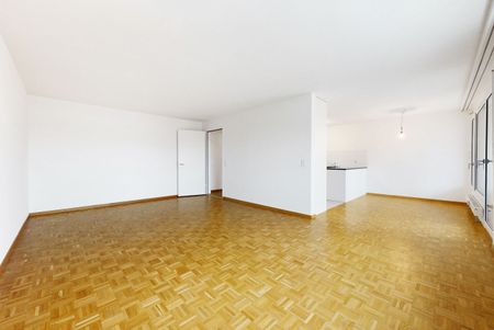 Your new feel-good oasis in a family-friendly property! - Photo 2