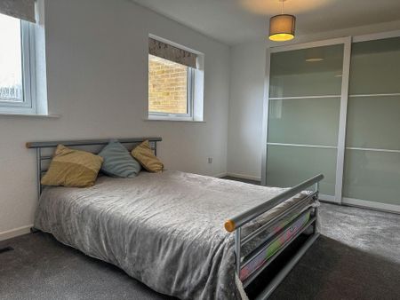 2 bedroom detached bungalow to rent - Photo 4