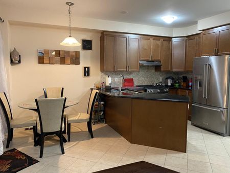 For Lease - 29 Villadowns Trail, Brampton, Ontario - Photo 4