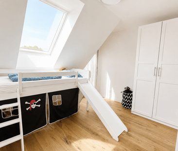 Exklusive möblierte 5.5-Zimmer Maisonette im 3. + 4. Stock (Attika)... - Photo 3