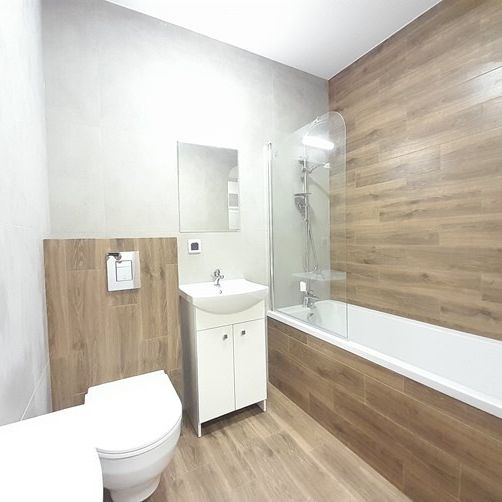 Katowice Bogucice, ul. Karoliny - Zdjęcie 1
