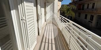 Quadrilocale in affitto - Photo 2