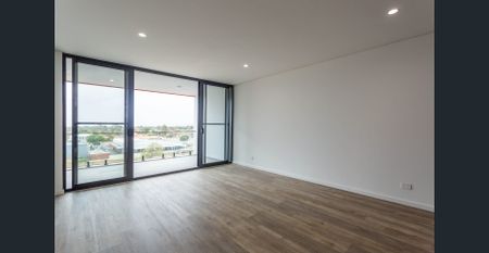 One Bedroom Executive Apartment - Photo 3