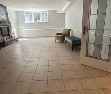 For Lease - 1112 Hawthorne Court Unit# Bsmt, Mississauga, Ontario - Photo 4