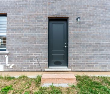 For Lease - 4 West Creek Court, Welland, Ontario - Photo 2