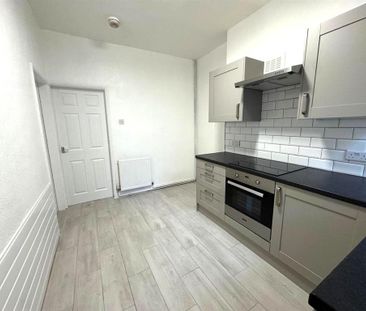 2 bedroom terraced house to rent - Photo 6