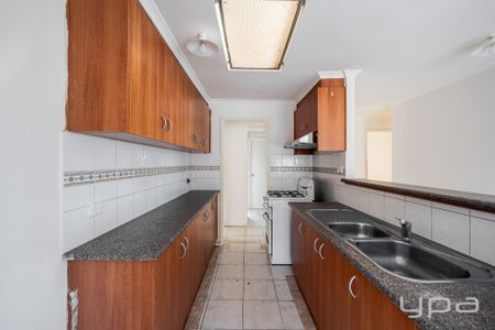 Neat & Tidy Close to Everything - Photo 5