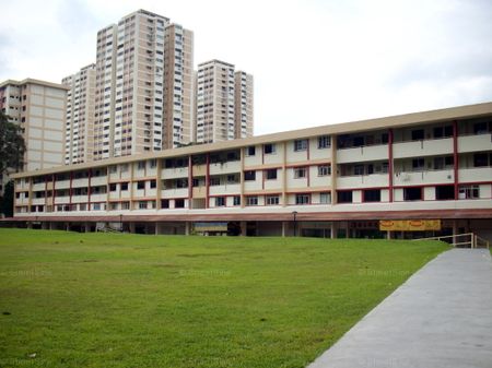 Blk 354 Clementi Avenue 2 Shopping Centre (Clementi), HDB Executive - For Rent - Photo 5