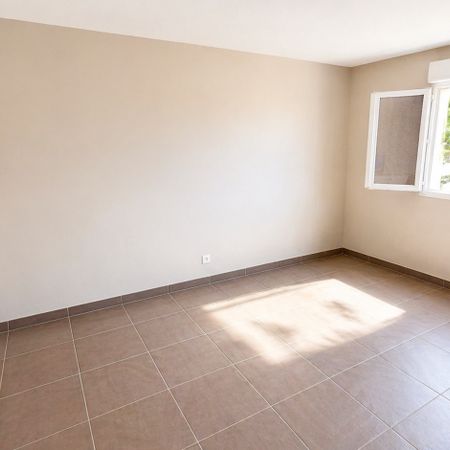 Location Appartement 1 pièce 25m² - Photo 4