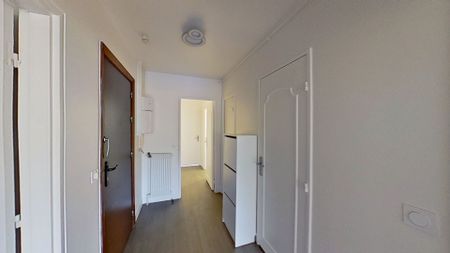 Location Appartement 4 pièces 71m² - Photo 5