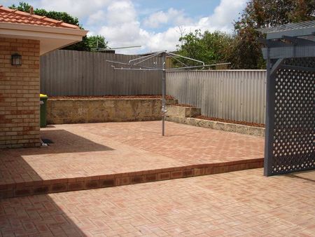 10 Sprigg Place, Booragoon - Photo 2