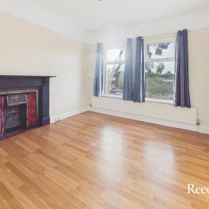 23 Ballyholme Road, Bangor, BT20 5JL - Photo 1