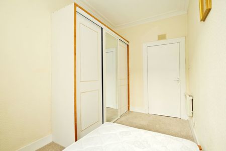 284 Rosemount Place, AB25 2YA, Aberdeen - Photo 5