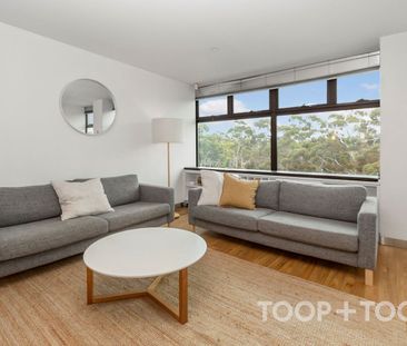 Stylish Fully Furnished Apartment with Park Views - Photo 1