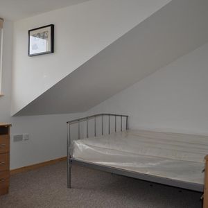 214 HEELEY ROAD - Photo 2