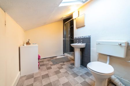 Cottrell Road, Roath - Photo 2