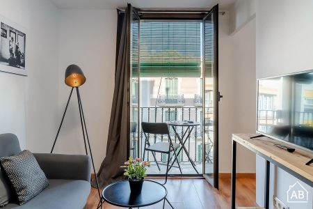 Stylish 1-Bedroom Apartment in the Heart of Barcelona - Photo 5