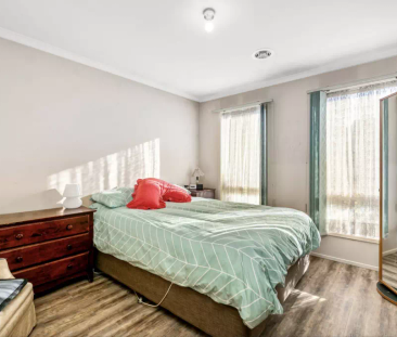 Easy Living in a Central Altona Meadows Location - Photo 1