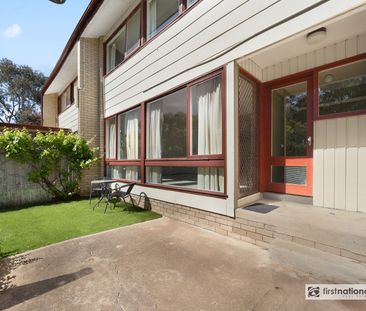 Neat 3 Bedroom Home - Photo 3