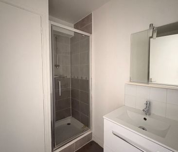 Location Appartement 1 pièce 30m² - Photo 3