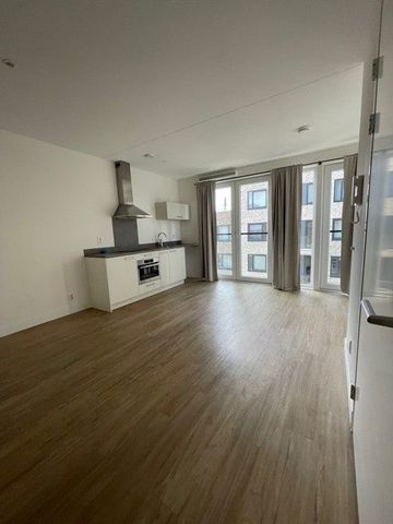 Te huur: Appartement 1e Lulofsdwarsstraat 6 J in Den Haag - Photo 3