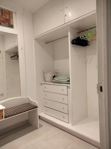 Calle de Hortaleza, Madrid, Community of Madrid 28004 - Foto 5