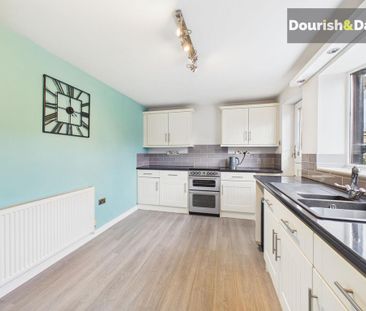 3 bedroom semi-detached house to rent - Photo 6