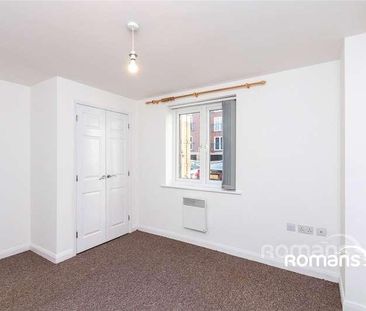 Cardinal House, Jubilee Hall Road, Farnborough, GU14 - Photo 6