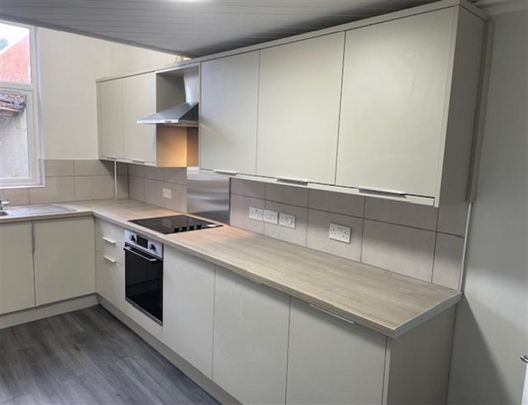 2 Bedroom Apartment To Let - Photo 1