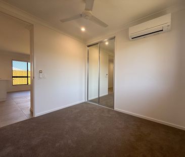 BEAUTIFUL 4 BEDROOM NEW BUILD IN BUSHLAND BEACH - Photo 3