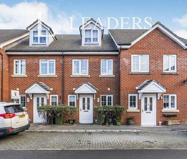 Hindmarch Crescent, Hedge End, SO30 - Photo 1