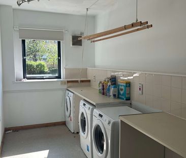 Bedsit, Wanlock Street, G51 - Photo 5