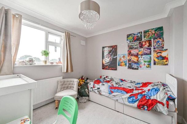 3 bedroom terraced house to rent - Photo 1